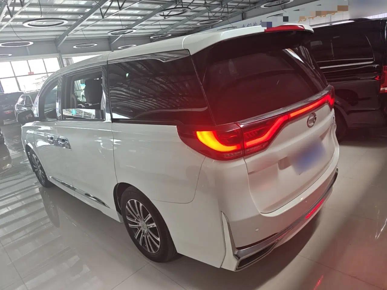 GAC Trumpchi M8 2021 Lingxiu Series 390T Ultimate Edition — миниатюра 4