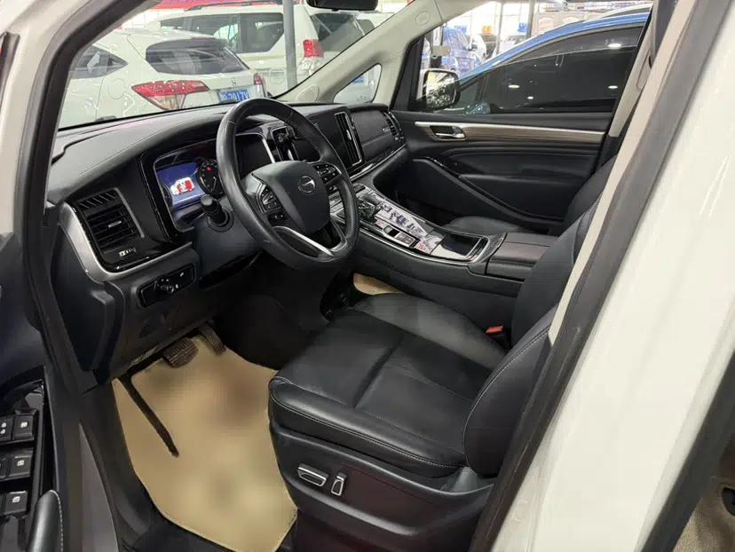 GAC Trumpchi M8 2023 Lingxiu Series 390T Deluxe Edition — миниатюра 14