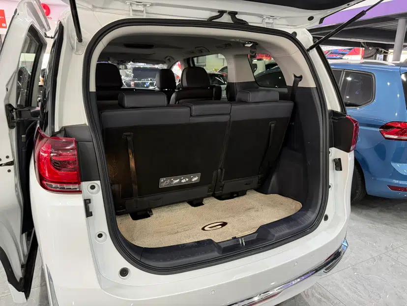 GAC Trumpchi M8 2023 Lingxiu Series 390T Deluxe Edition — миниатюра 17