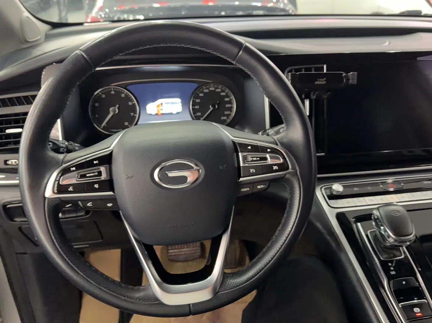 GAC Trumpchi M8 2023 Lingxiu Series 390T Deluxe Edition — миниатюра 8