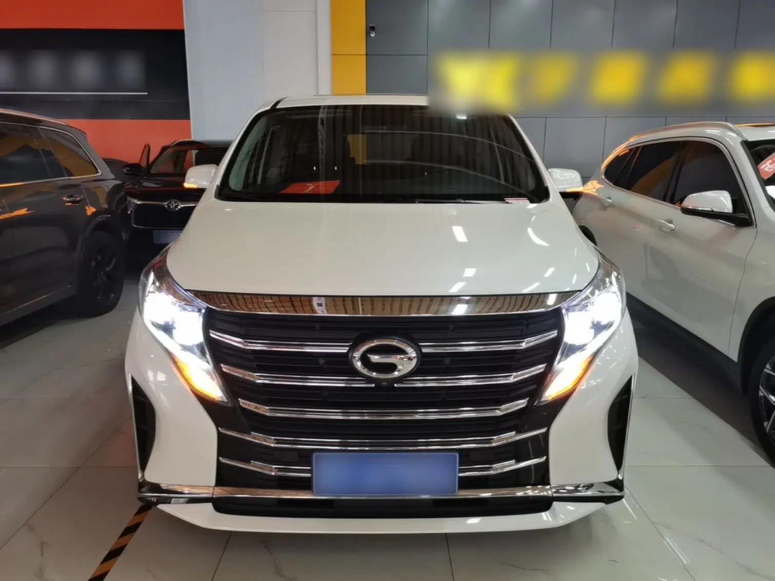 GAC Trumpchi M8 2021 Lingxiu Series 390T Ultimate Edition — миниатюра 2