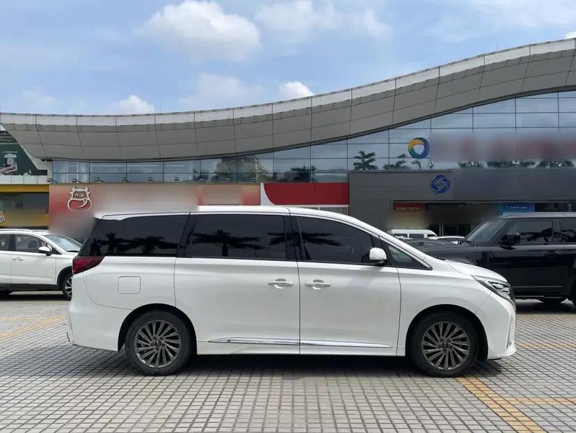 GAC Trumpchi M8 2020 Flagship Model 390T Prestige Edition — миниатюра 12