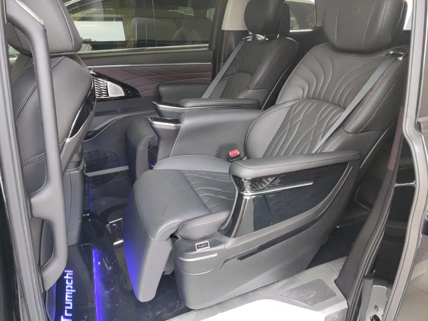 GAC Trumpchi M8 2024 Master Series Super Hybrid Edition — миниатюра 25