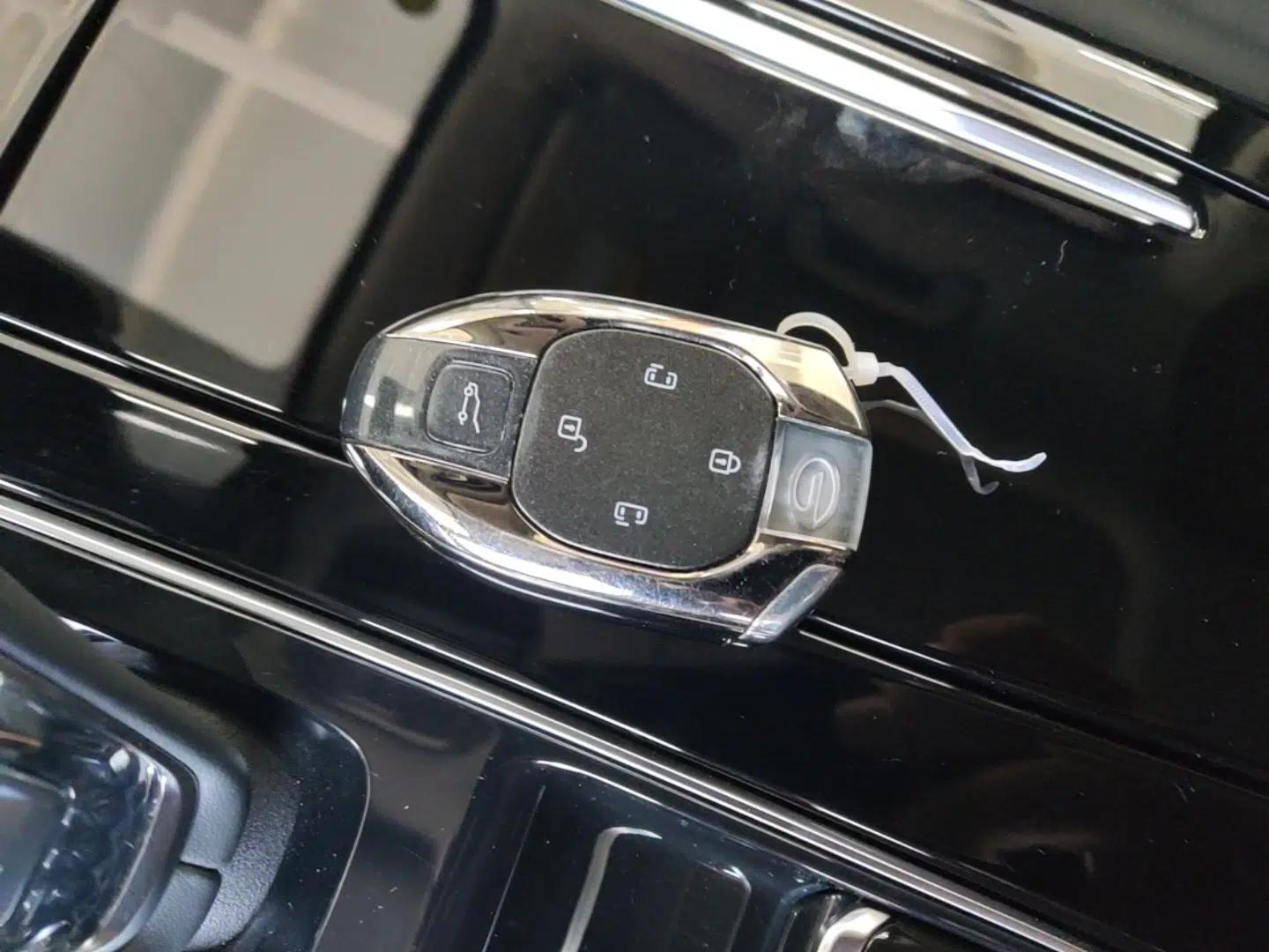 GAC Trumpchi M8 2024 Master Series Super Hybrid Edition — миниатюра 28