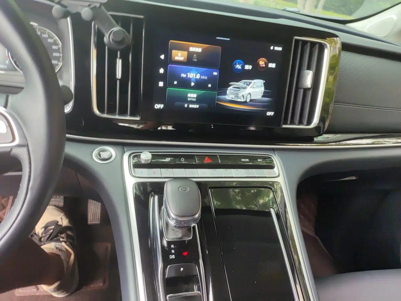 GAC Trumpchi M8 2023 Lingxiu Series 390T Deluxe Edition — миниатюра 13