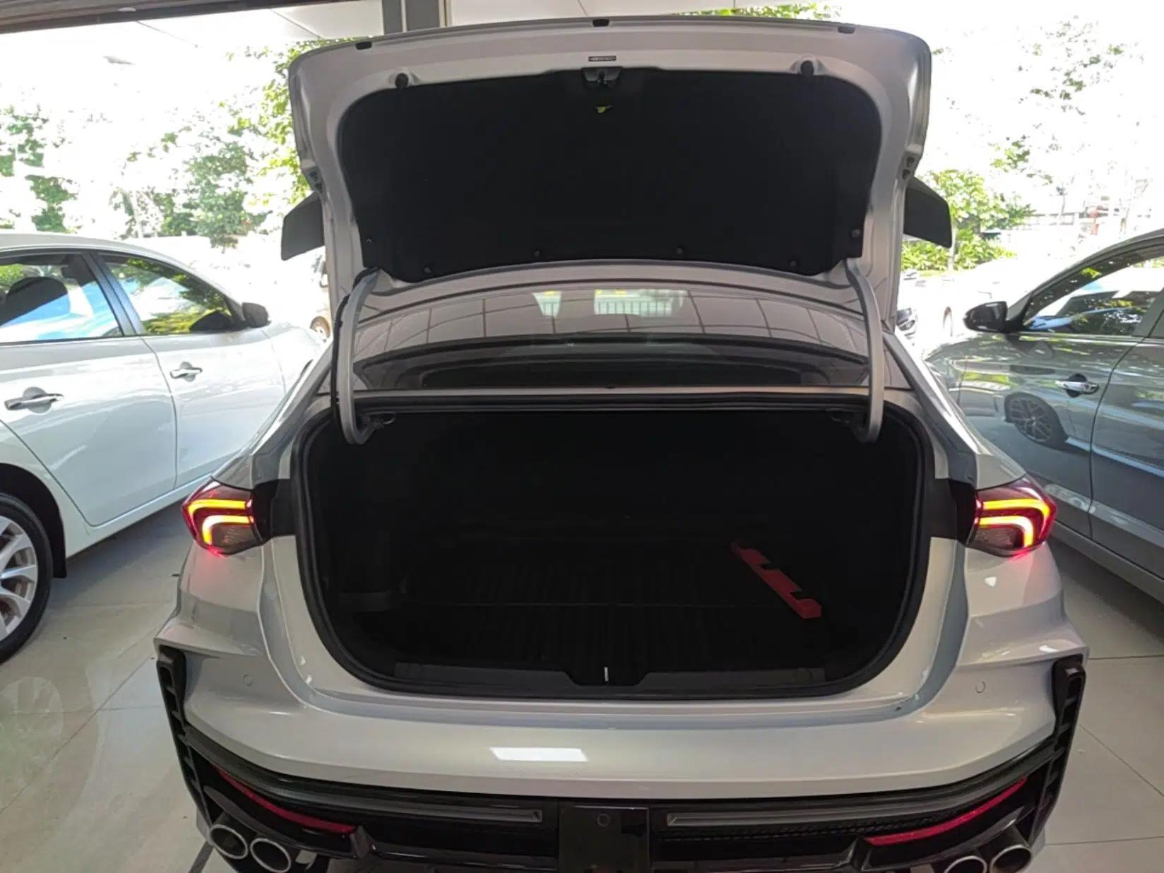 GAC Trumpchi EMPOW 2023 400T Automatic R MAX — миниатюра 22
