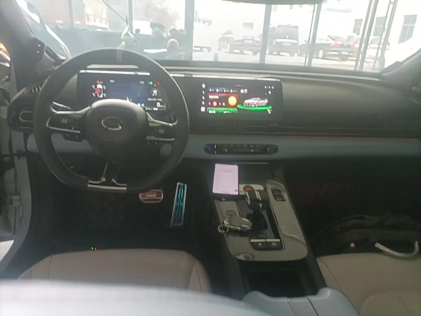 GAC Trumpchi EMPOW 2023 Shadow Leopard H Smart Hybrid Edition — миниатюра 12