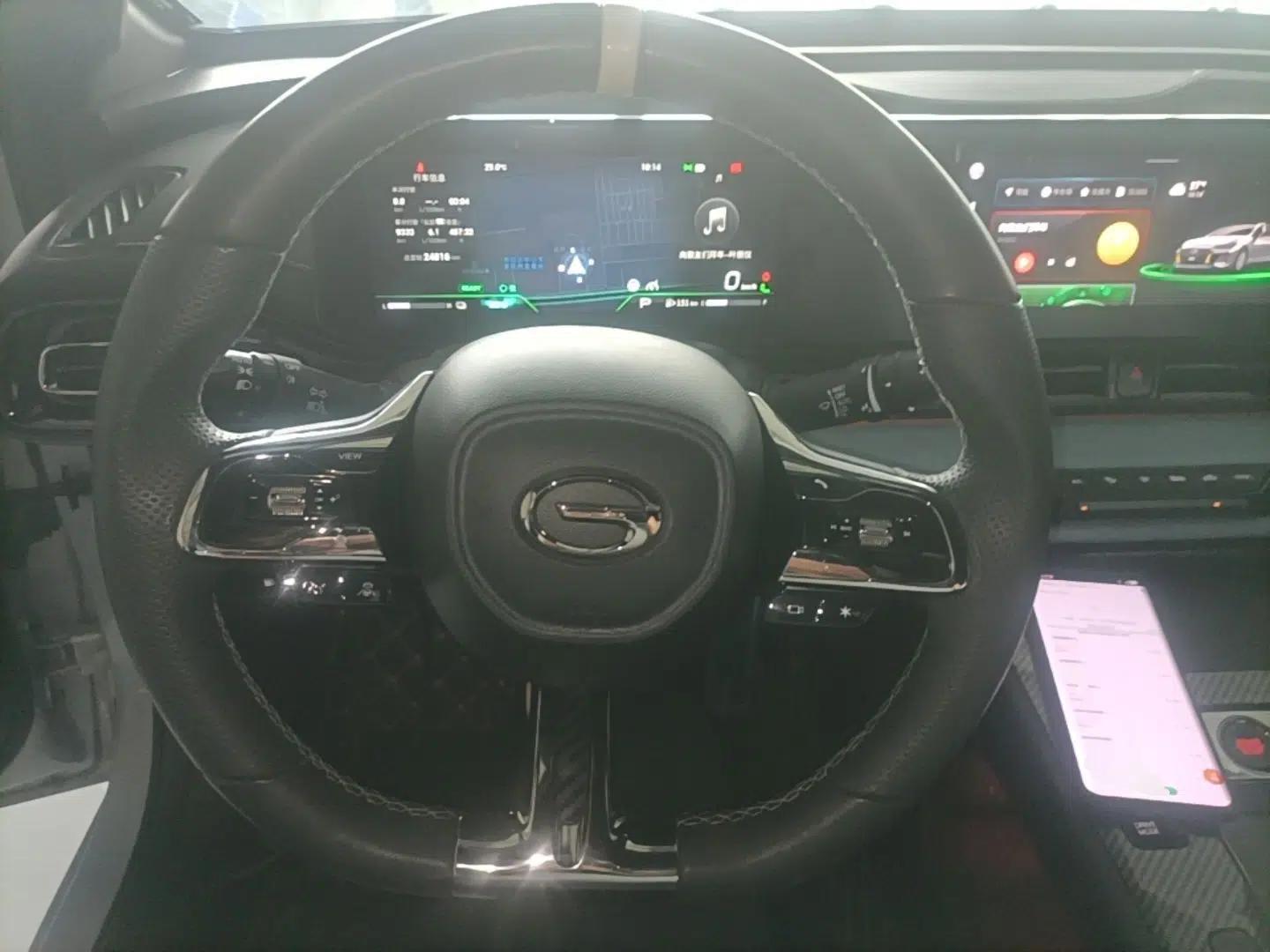 GAC Trumpchi EMPOW 2023 Shadow Leopard H Smart Hybrid Edition — миниатюра 13