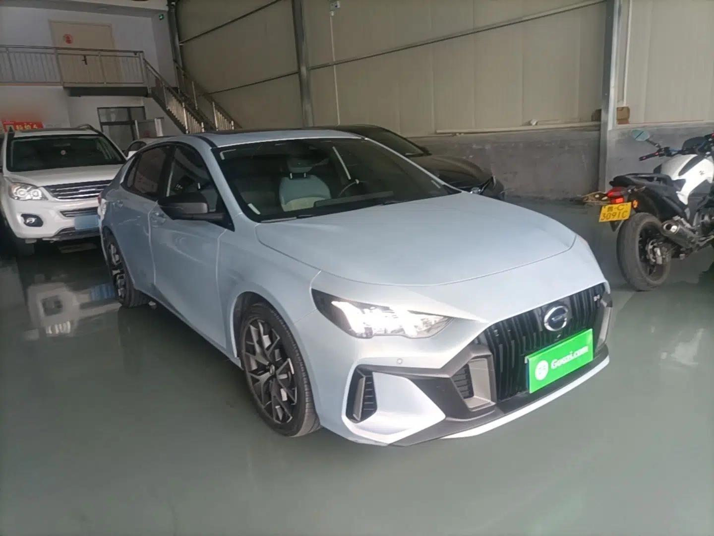 GAC Trumpchi EMPOW 2023 Shadow Leopard H Smart Hybrid Edition — миниатюра 3