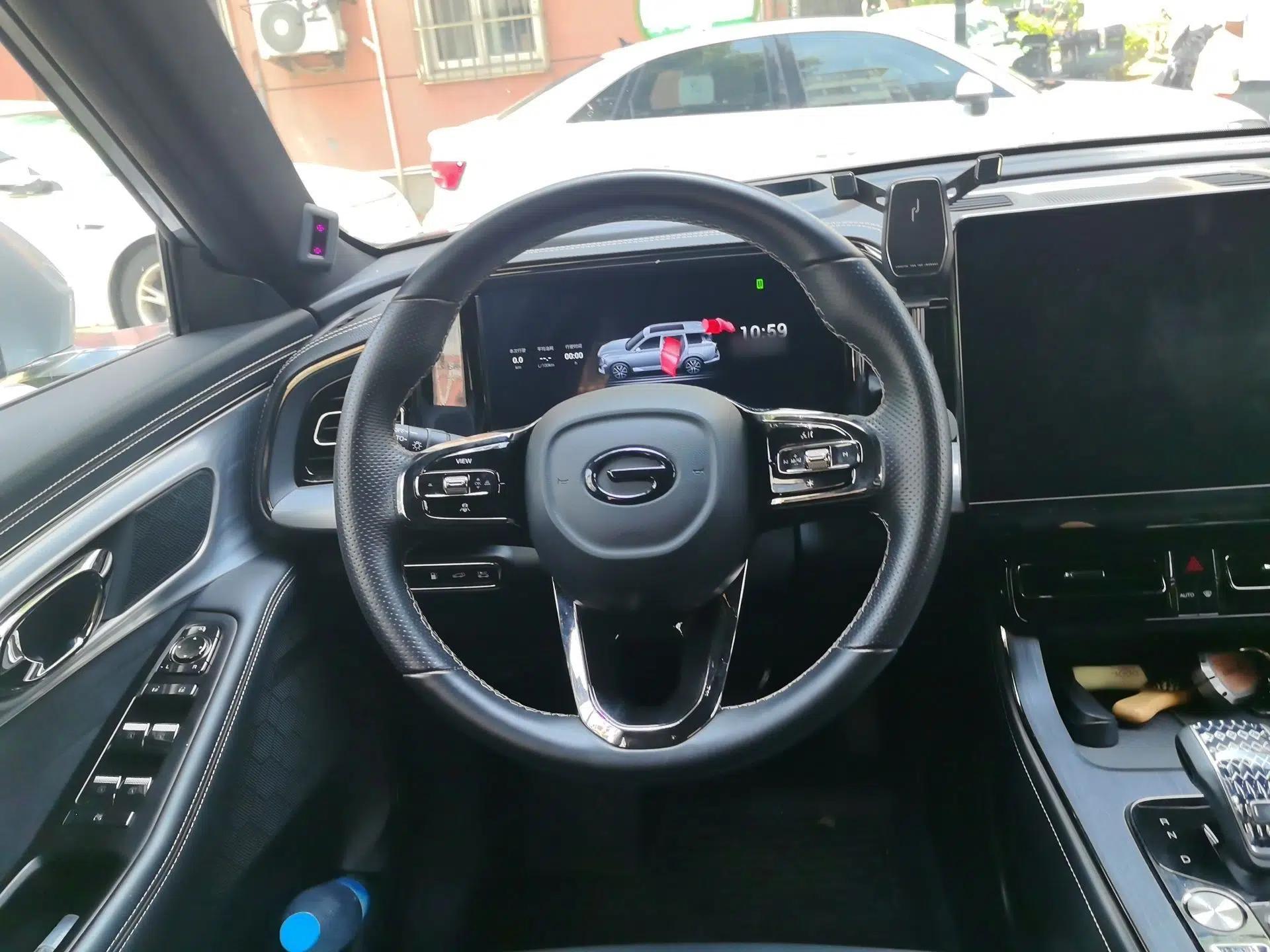 GAC Trumpchi GS8 2022 Double-Energy Series 2.0TM Two-Wheel Drive Prestige Edition (6 Seats) — миниатюра 10