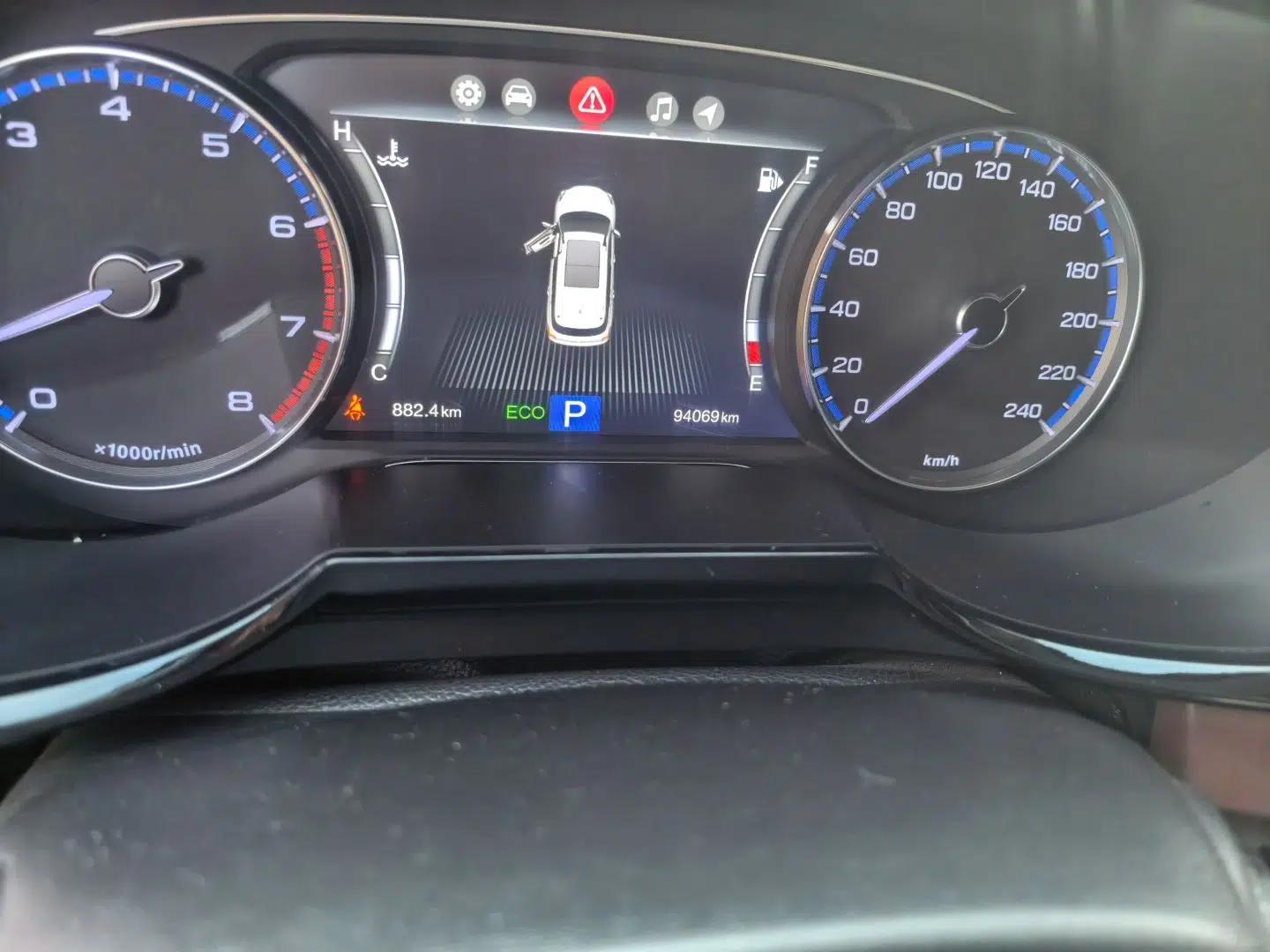 GAC Trumpchi GS8 2017 320T Two-Wheel Drive Luxury Smart Connectivity Version (7 Seats) — миниатюра 12