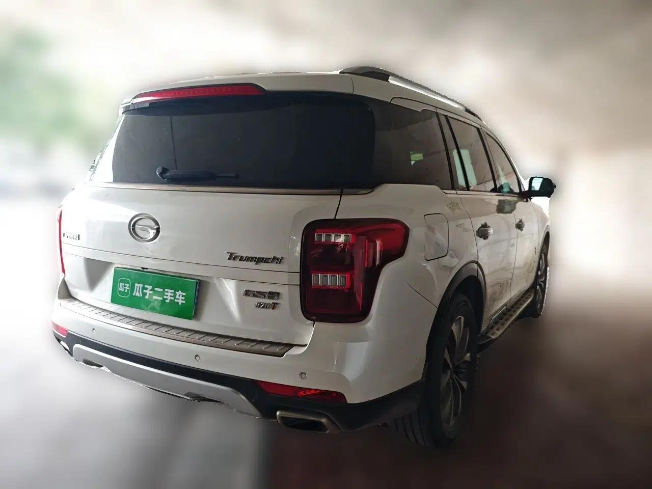 GAC Trumpchi GS8 2017 320T Two-Wheel Drive Luxury Smart Connectivity Version (7 Seats) — миниатюра 6