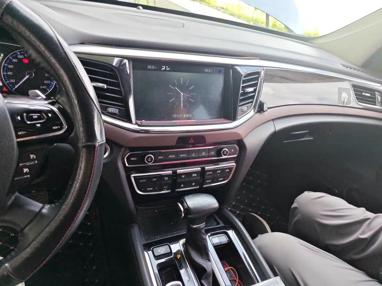 GAC Trumpchi GS8 2017 320T Two-Wheel Drive Luxury Smart Connectivity Version (7 Seats) — миниатюра 13
