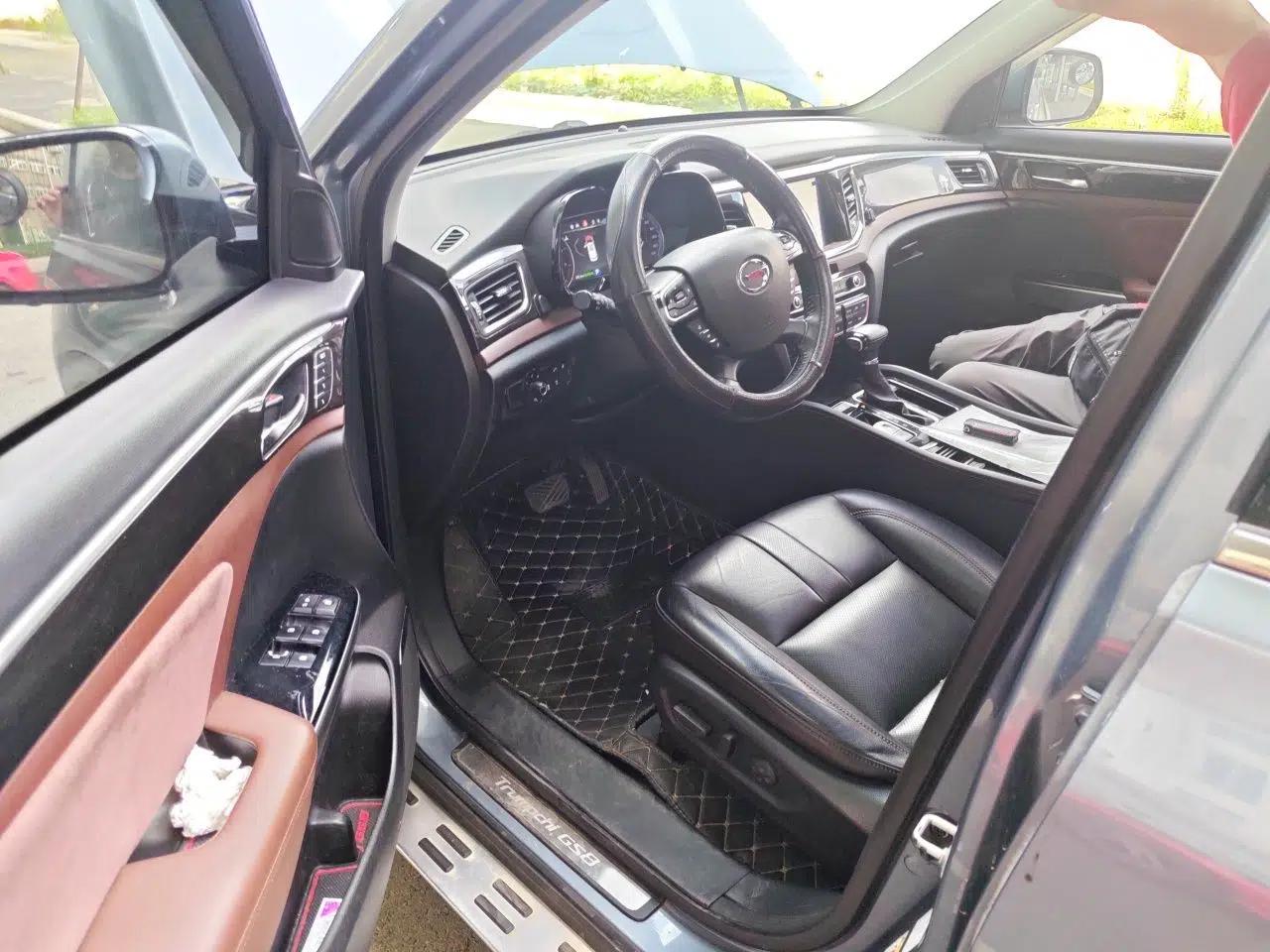 GAC Trumpchi GS8 2017 320T Two-Wheel Drive Luxury Smart Connectivity Version (7 Seats) — миниатюра 16