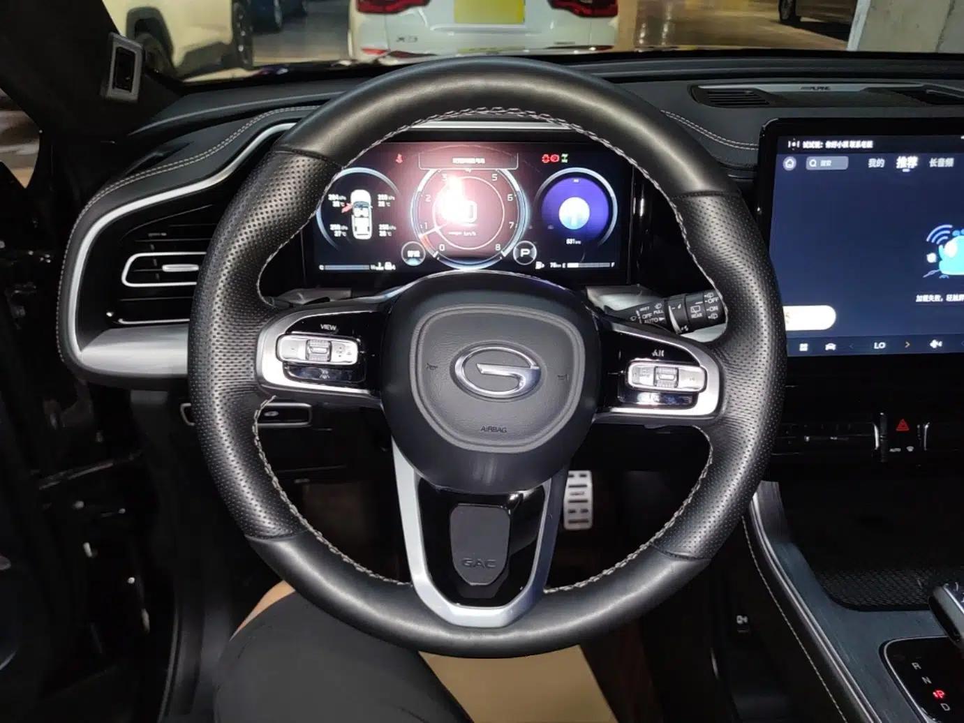 GAC Trumpchi GS8 2024 Linghang Series 2.0 TGDI Four-Wheel Drive Luxury Smart Connectivity Version — миниатюра 13