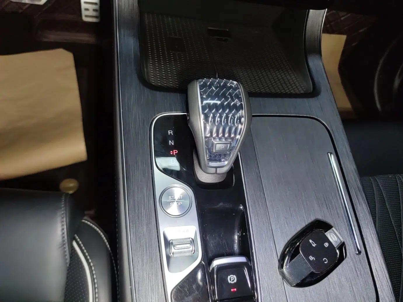 GAC Trumpchi GS8 2024 Linghang Series 2.0 TGDI Four-Wheel Drive Luxury Smart Connectivity Version — миниатюра 16