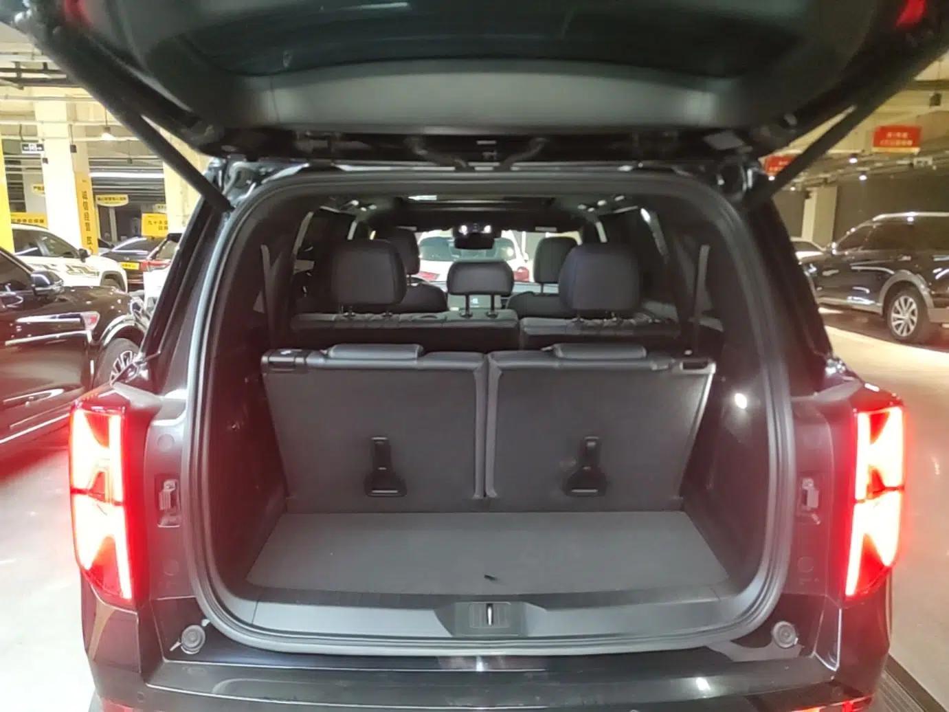 GAC Trumpchi GS8 2024 Linghang Series 2.0 TGDI Four-Wheel Drive Luxury Smart Connectivity Version — миниатюра 22