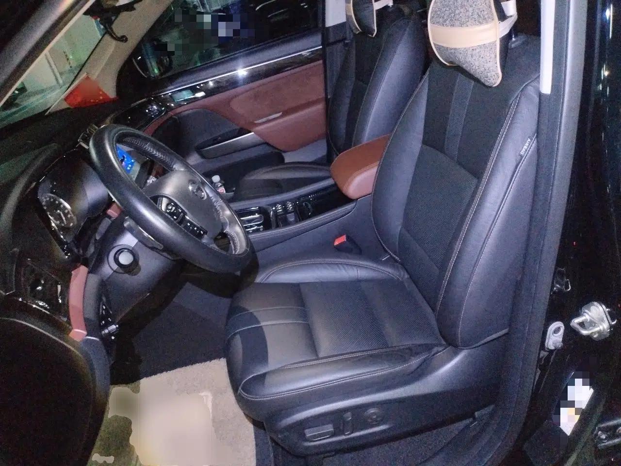 GAC Trumpchi GS8 2017 320T Two-Wheel Drive Luxury Smart Connectivity Version (7 Seats) — миниатюра 15