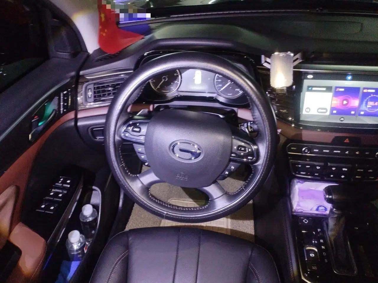 GAC Trumpchi GS8 2017 320T Two-Wheel Drive Luxury Smart Connectivity Version (7 Seats) — миниатюра 10