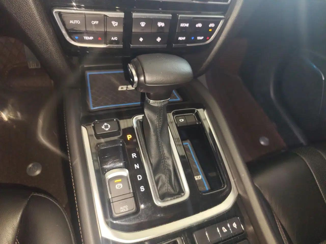 GAC Trumpchi GS8 2019 390T Two-Wheel Drive Luxury Smart Connectivity Version (7 Seats) — миниатюра 14