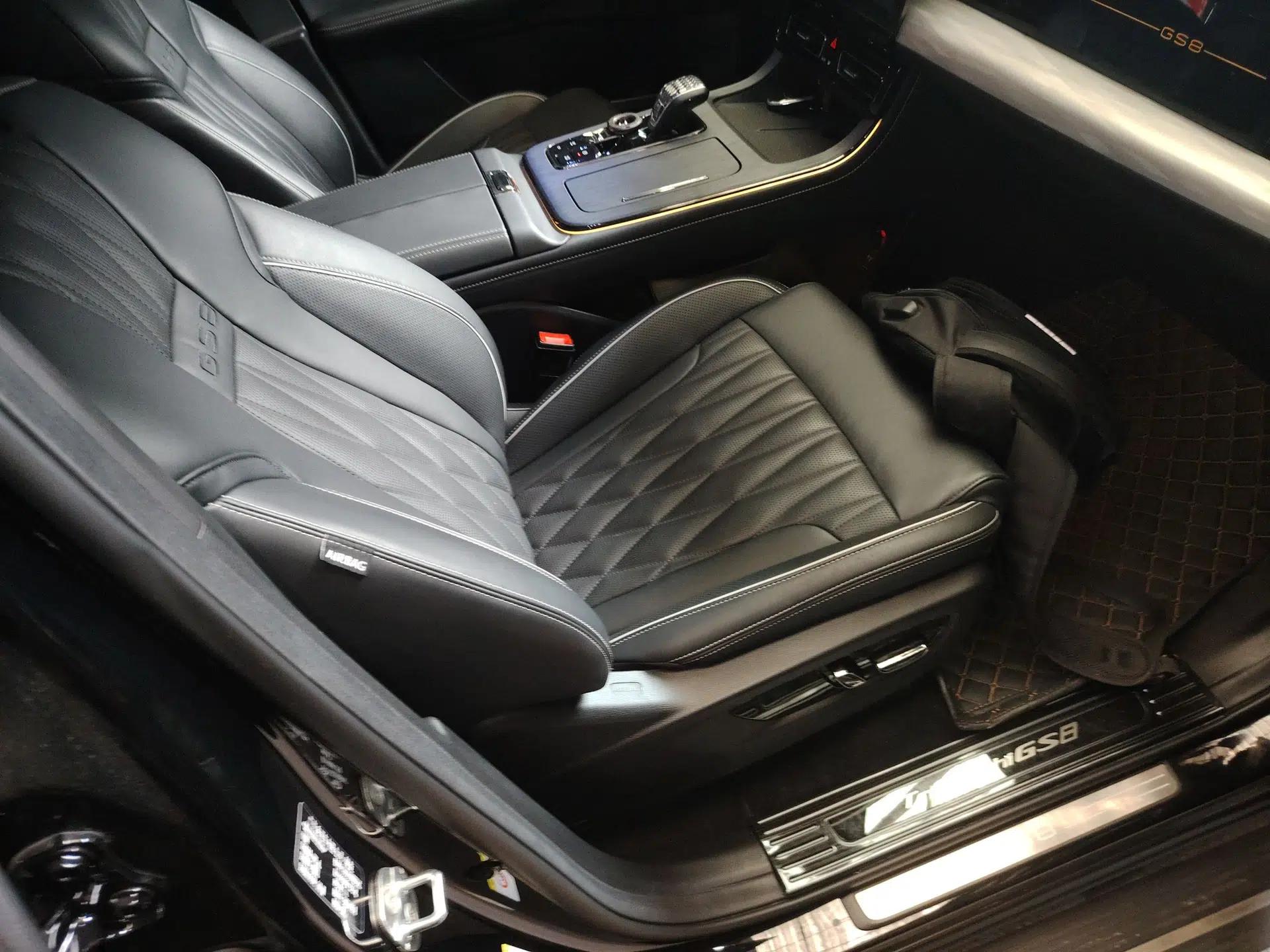 GAC Trumpchi GS8 2022 Dual-Engine Series 2.0TM Two-Wheel Drive Prestige Edition (7 Seats) — миниатюра 15