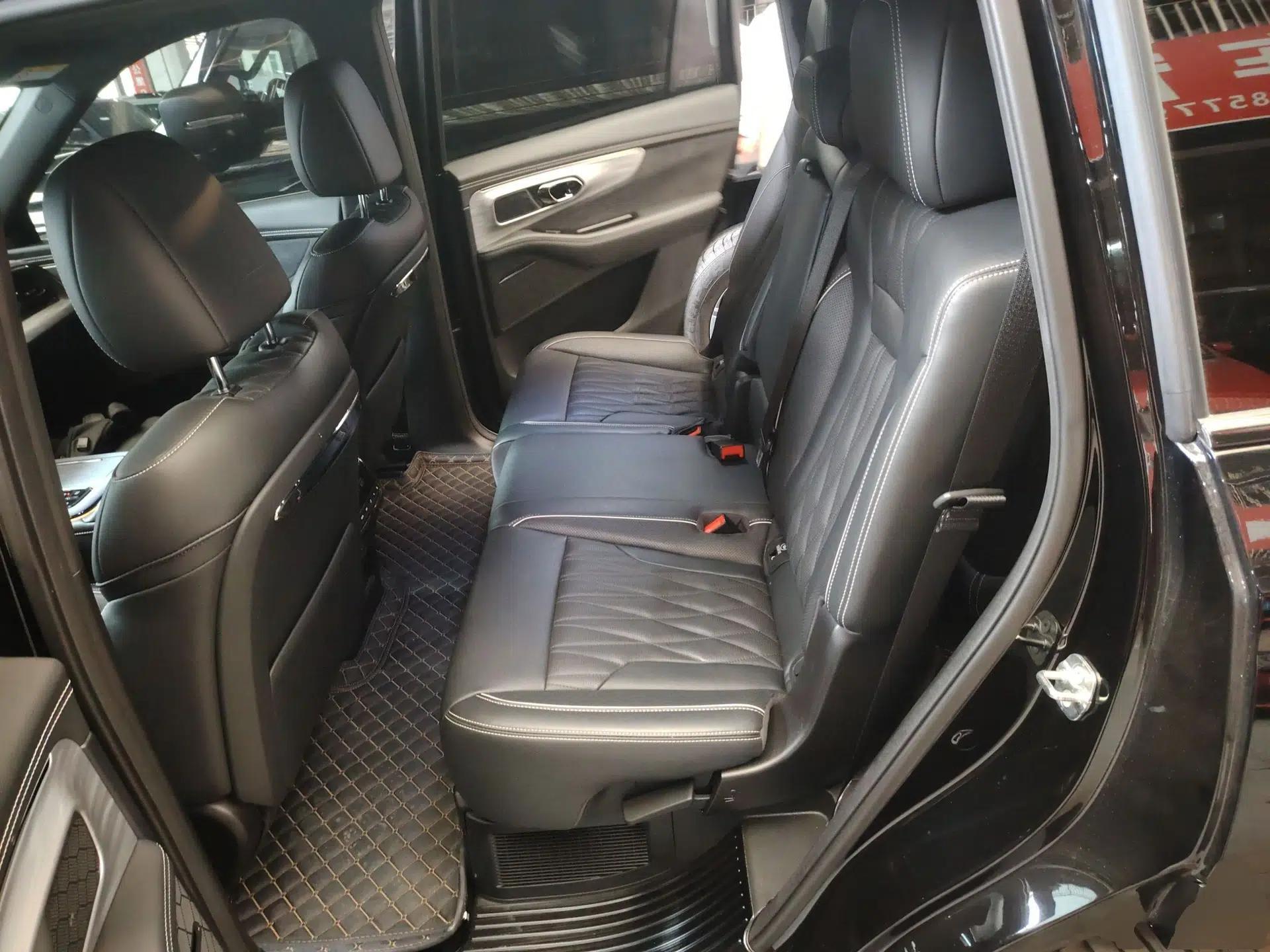 GAC Trumpchi GS8 2022 Dual-Engine Series 2.0TM Two-Wheel Drive Prestige Edition (7 Seats) — миниатюра 21