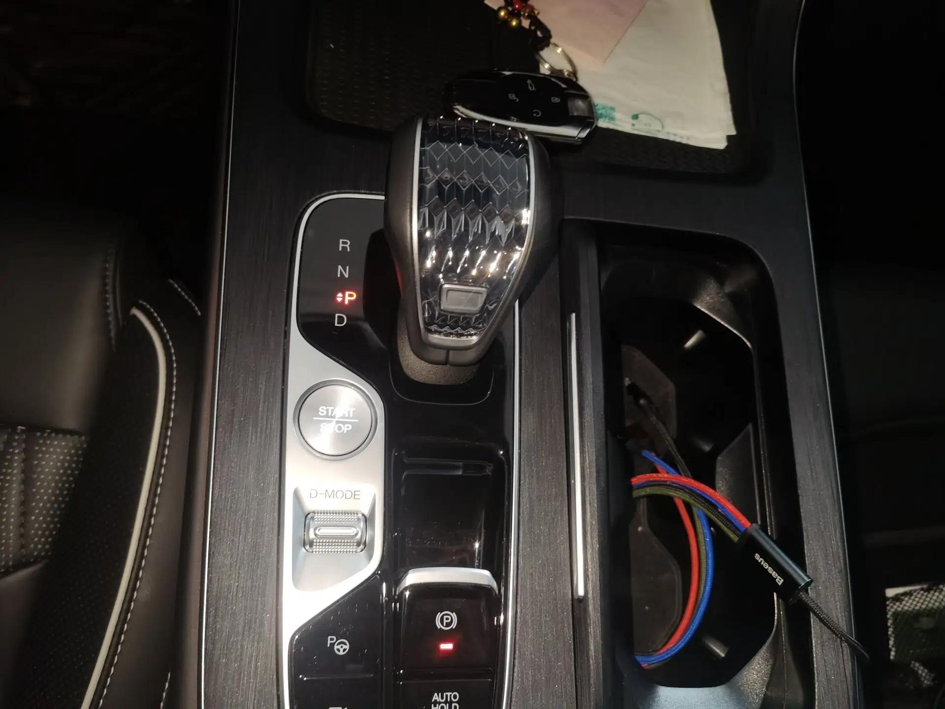 GAC Trumpchi GS8 2022 Flagship Series 2.0 TGDI Two-Wheel-Drive Prestige Edition (7 Seats) — миниатюра 14