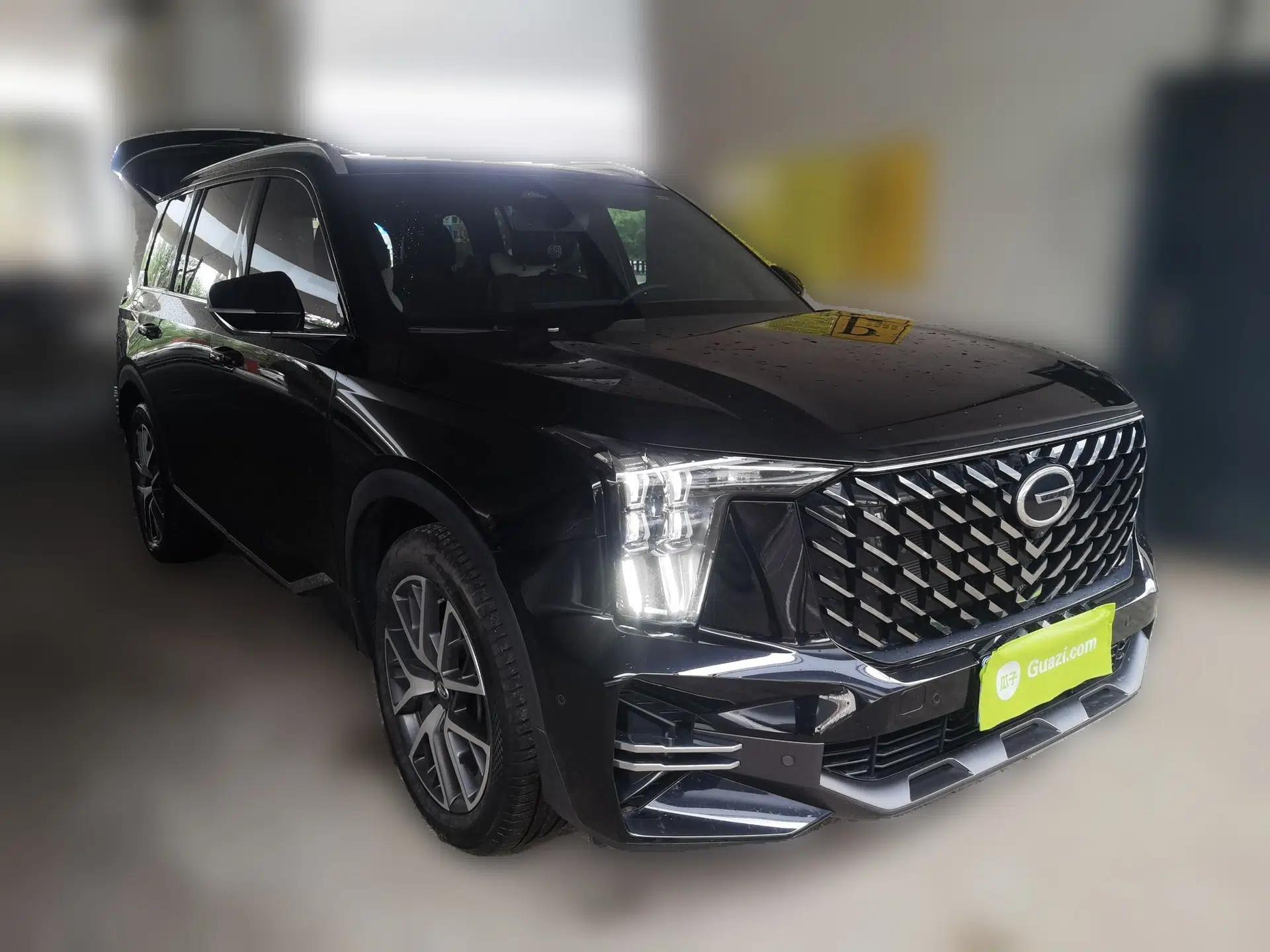 GAC Trumpchi GS8 2022 Flagship Series 2.0 TGDI Two-Wheel-Drive Prestige Edition (7 Seats) — миниатюра 3