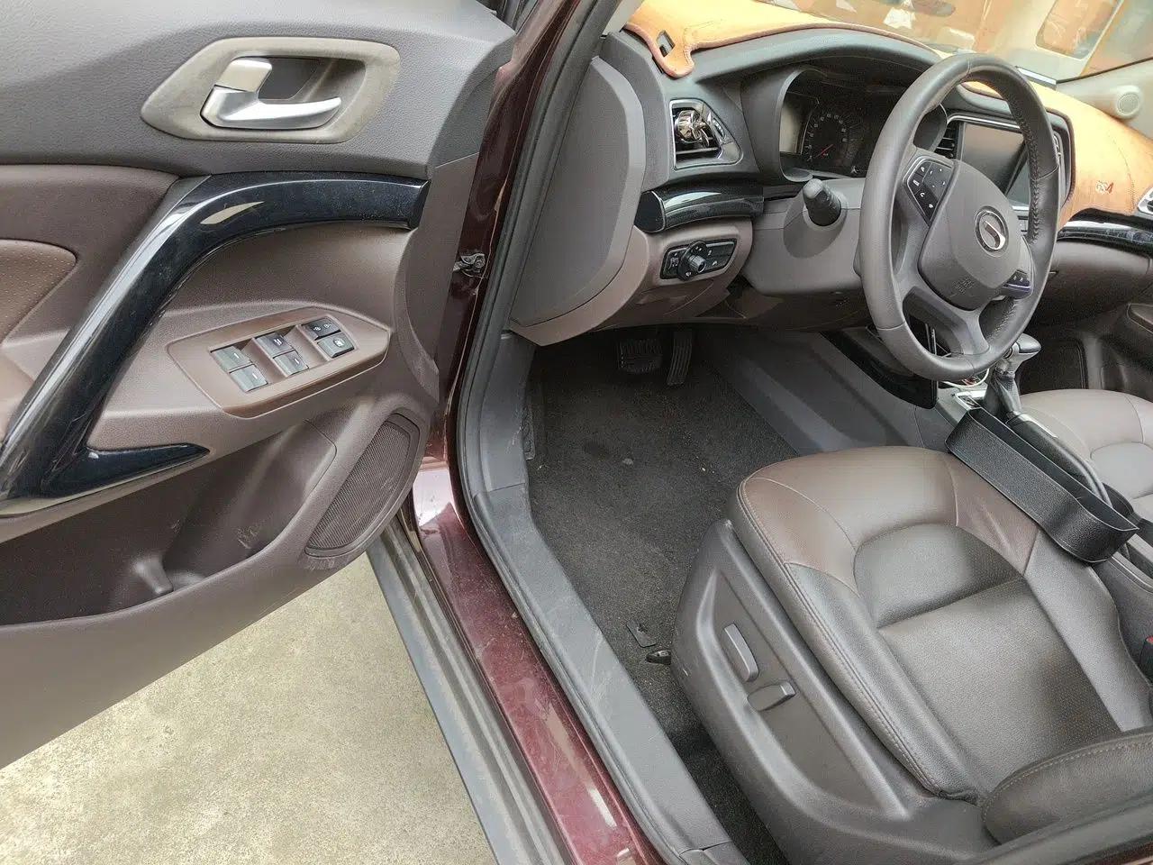 GAC Trumpchi GS4 2017 200T G-DCT Two-Wheel Drive Luxury Edition — миниатюра 16