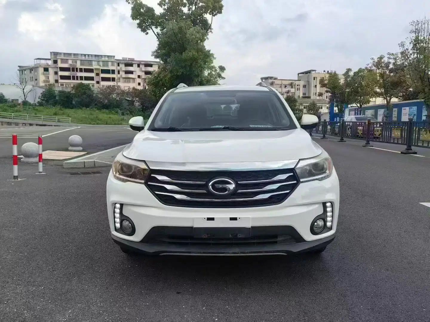 GAC Trumpchi GS4 2017 200T G-DCT Two-Wheel Drive Elite Edition — миниатюра 2