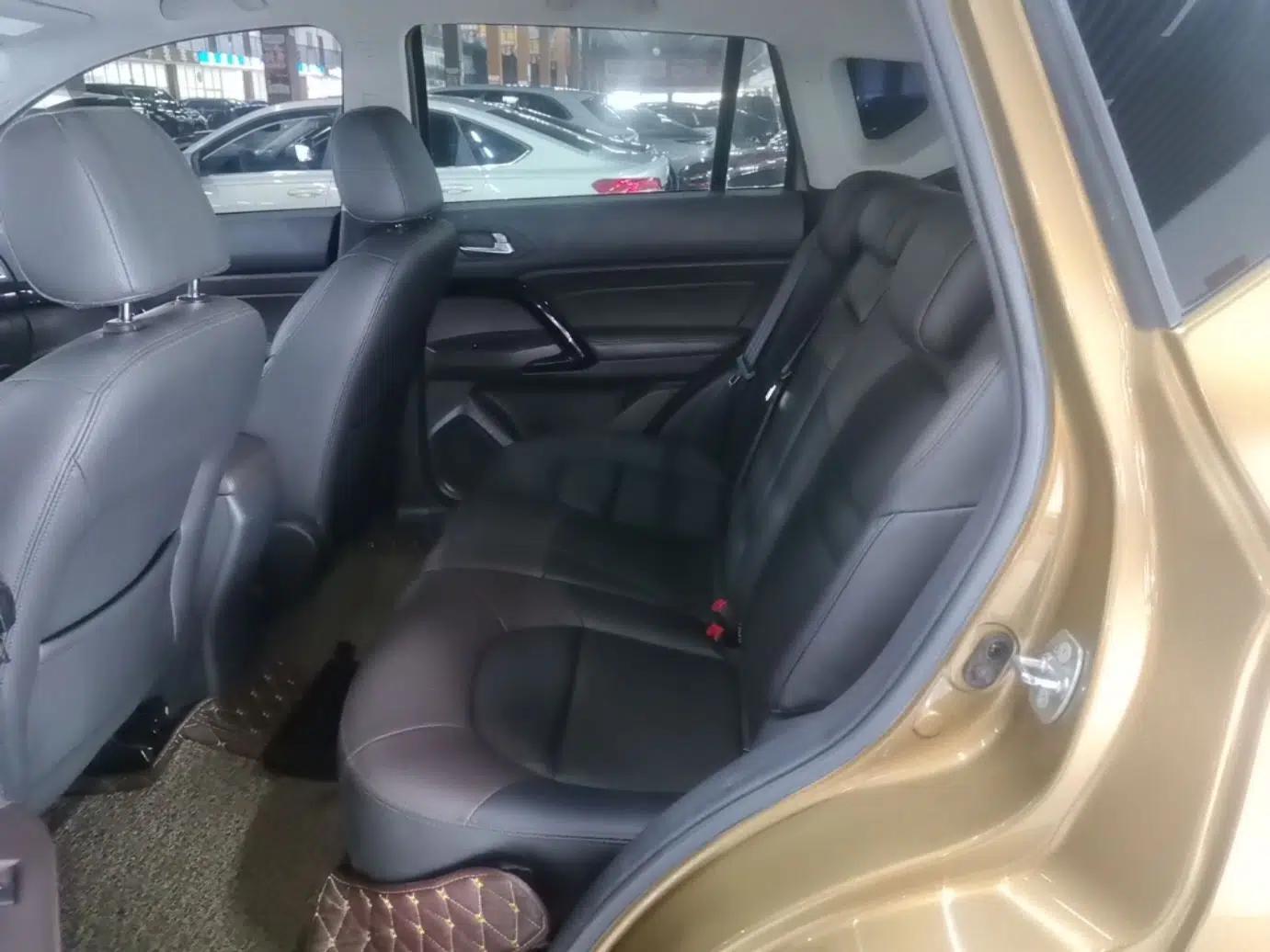 GAC Trumpchi GS4 2016 235T Manual Luxury Edition — миниатюра 20