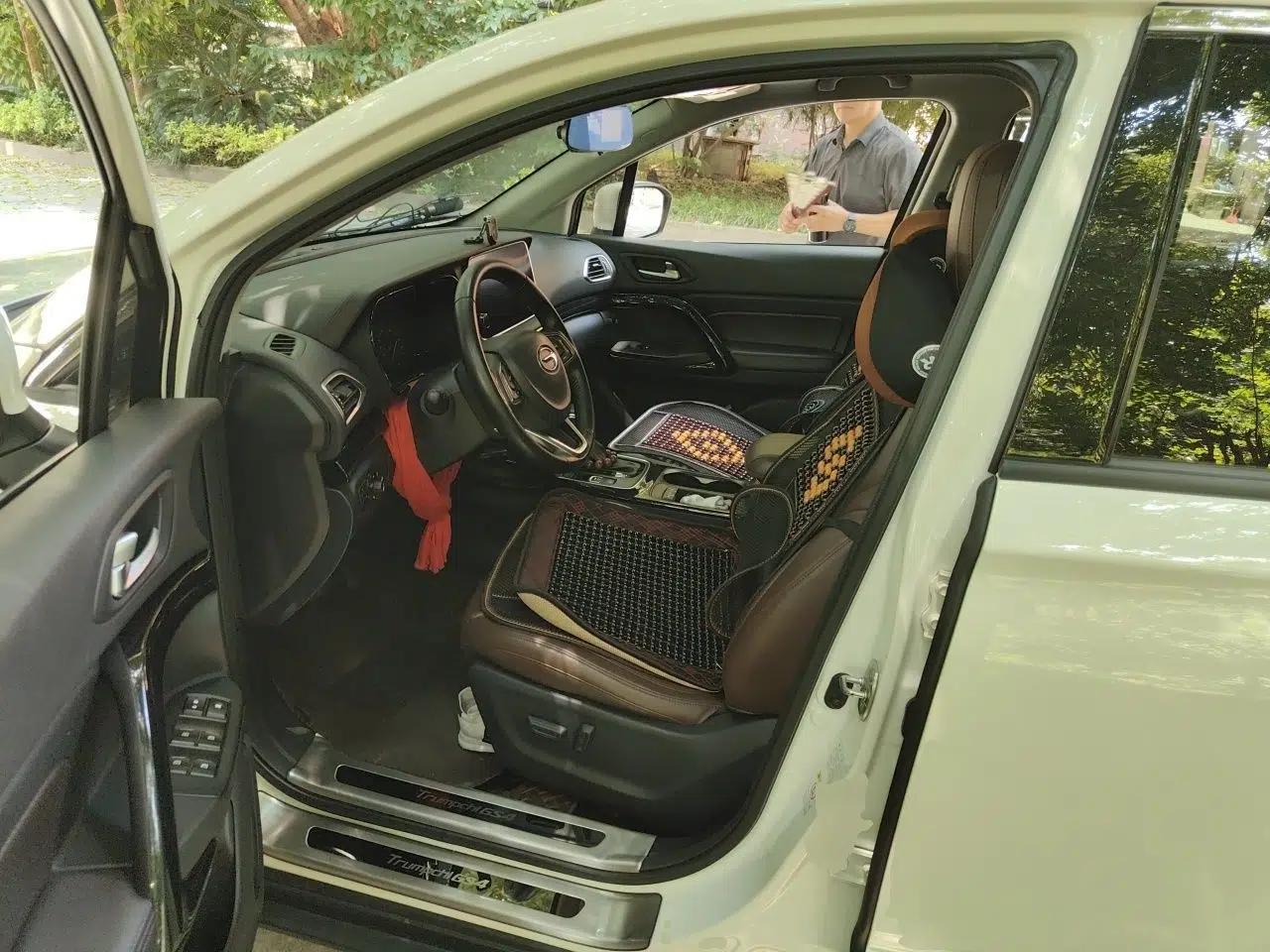 GAC Trumpchi GS4 2019 270T Automatic Two-Wheel Drive Luxury Smart Connectivity Model — миниатюра 16
