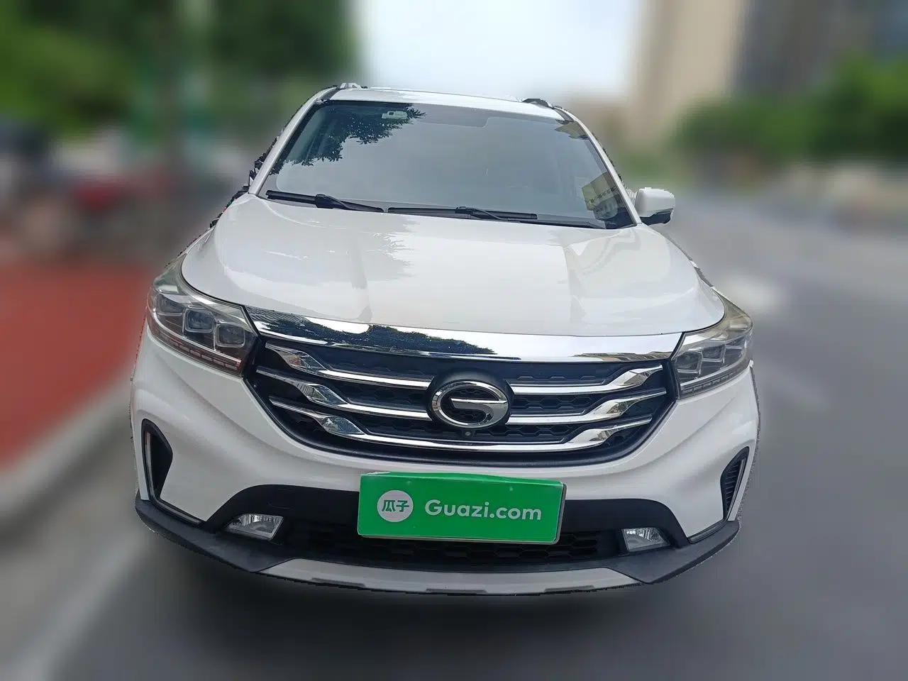 GAC Trumpchi GS4 2018 235T Automatic Two-Wheel Drive Luxury Smart Connectivity Millionth Anniversary Edition — миниатюра 2