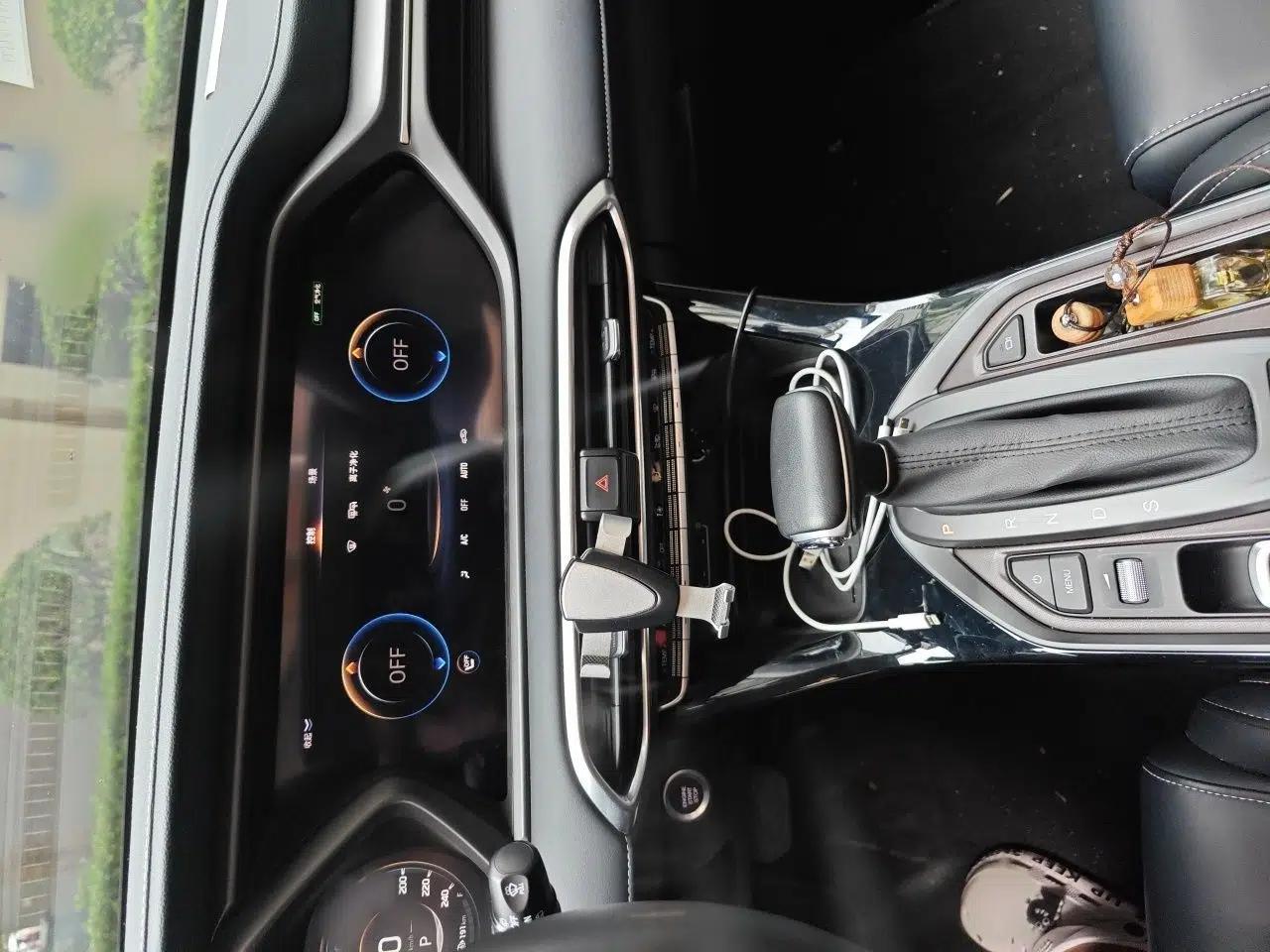 GAC Trumpchi GS4 2022 270T Automatic Smart Drive Technology Edition — миниатюра 12