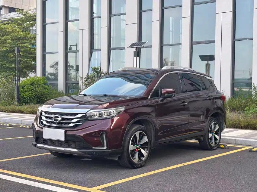 GAC Trumpchi GS4 2019 270T Automatic Two-Wheel Drive Luxury Smart Connectivity Model — миниатюра 1