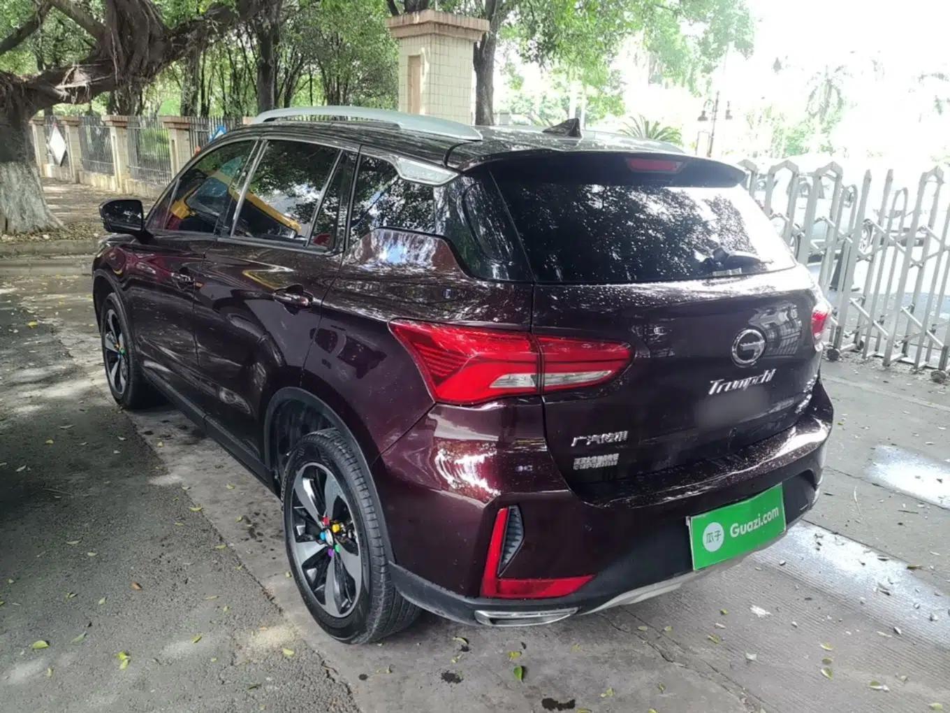 GAC Trumpchi GS4 2019 270T Automatic Two-Wheel Drive Luxury Smart Connectivity Model — миниатюра 4