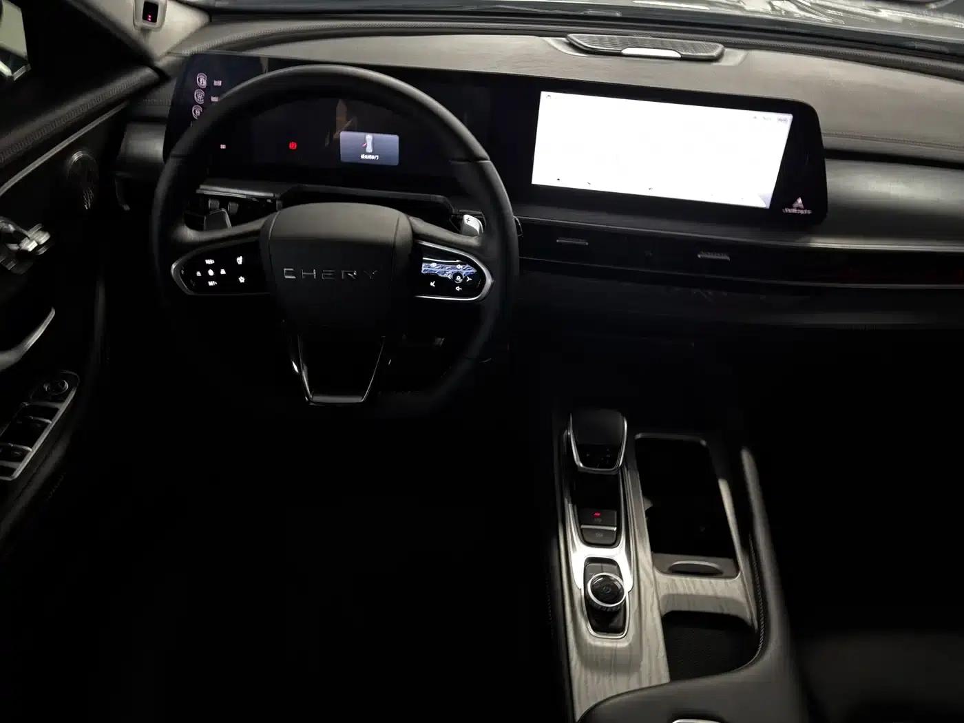 Chery Arrizo 8 2024 High-Performance Edition 2.0T DCT — миниатюра 6