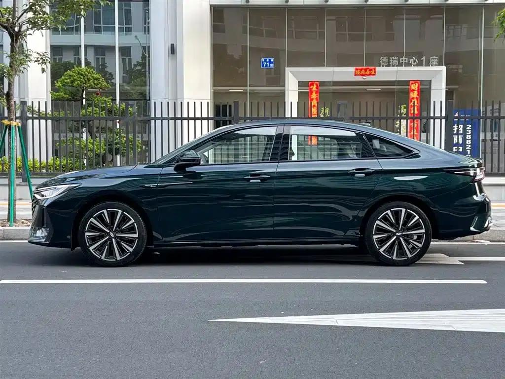 Chery Arrizo 8 2023 High-Performance Edition 2.0T DCT — миниатюра 27