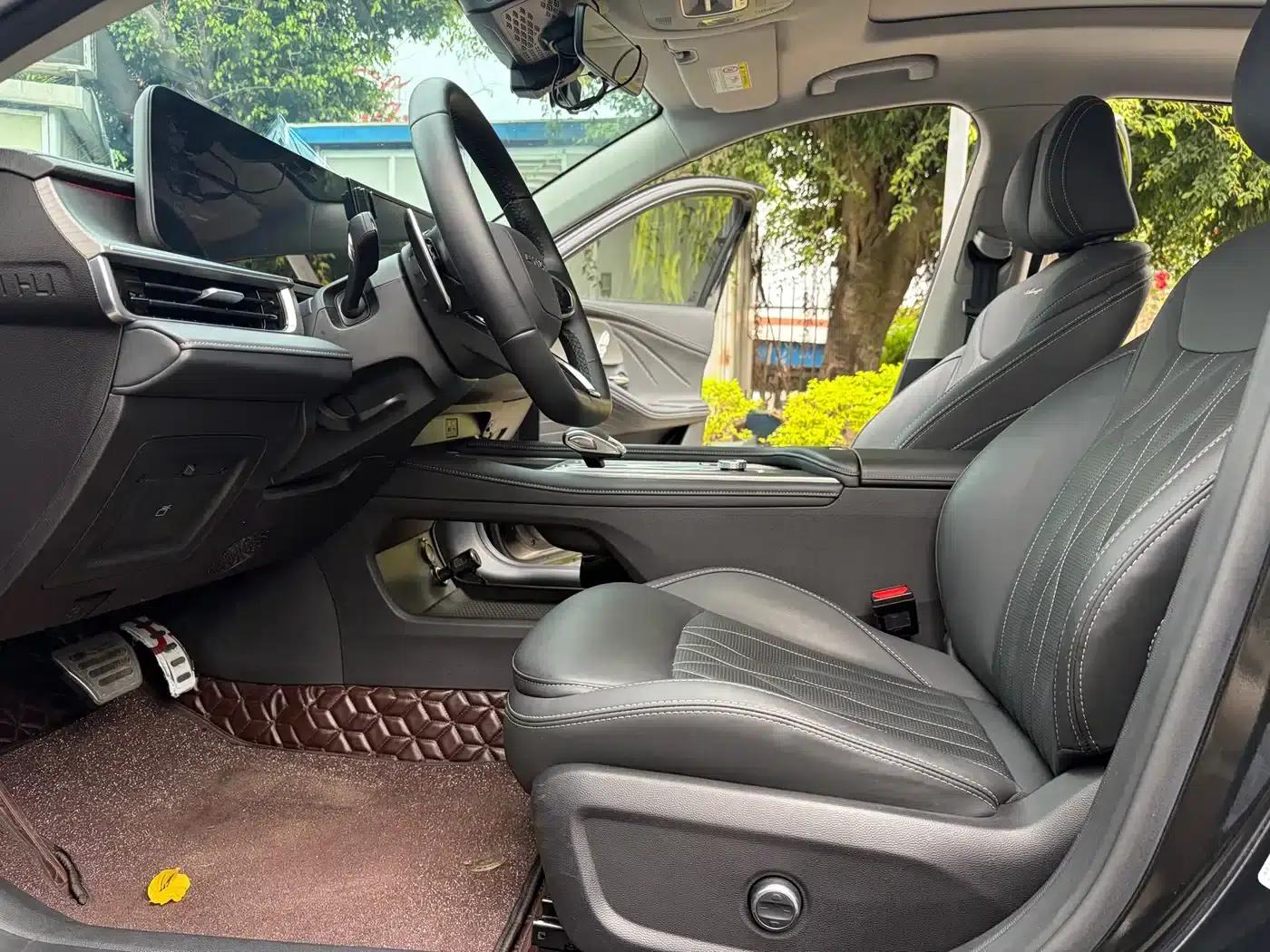 Chery Arrizo 8 2023 High-Performance Edition 2.0T DCT — миниатюра 6