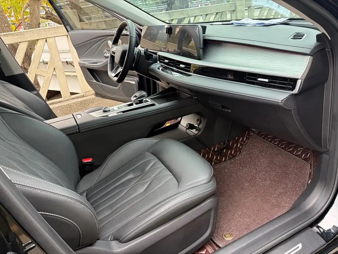 Chery Arrizo 8 2023 High-Performance Edition 2.0T DCT — миниатюра 9