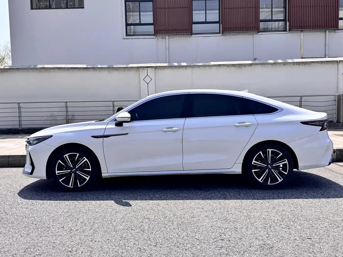 Chery Arrizo 8 2022 1.6T DCT (Excellent) — миниатюра 4