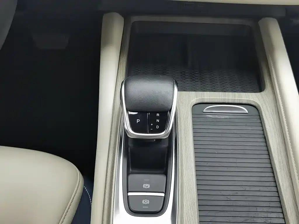 Chery Arrizo 8 2022 1.6T DCT Elegance — миниатюра 13