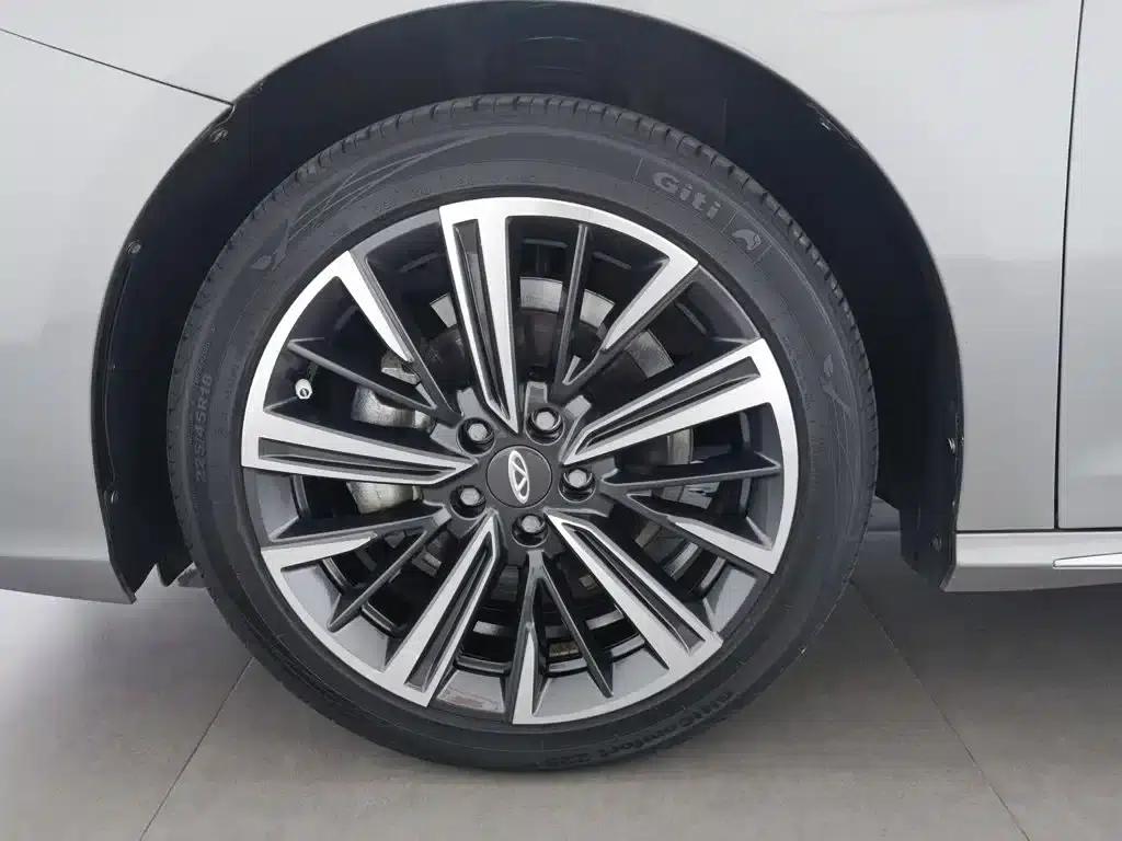 Chery Arrizo 8 2022 1.6T DCT Elegance — миниатюра 17