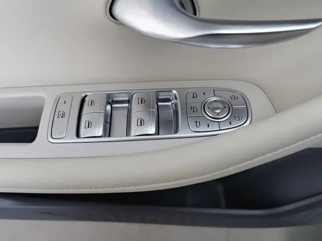 Chery Arrizo 8 2022 1.6T DCT Elegance — миниатюра 9