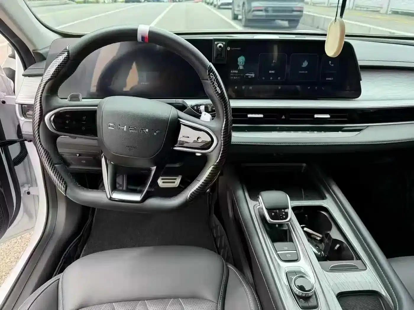 Chery Arrizo 8 2023 High-Performance Edition 2.0T DCT — миниатюра 6