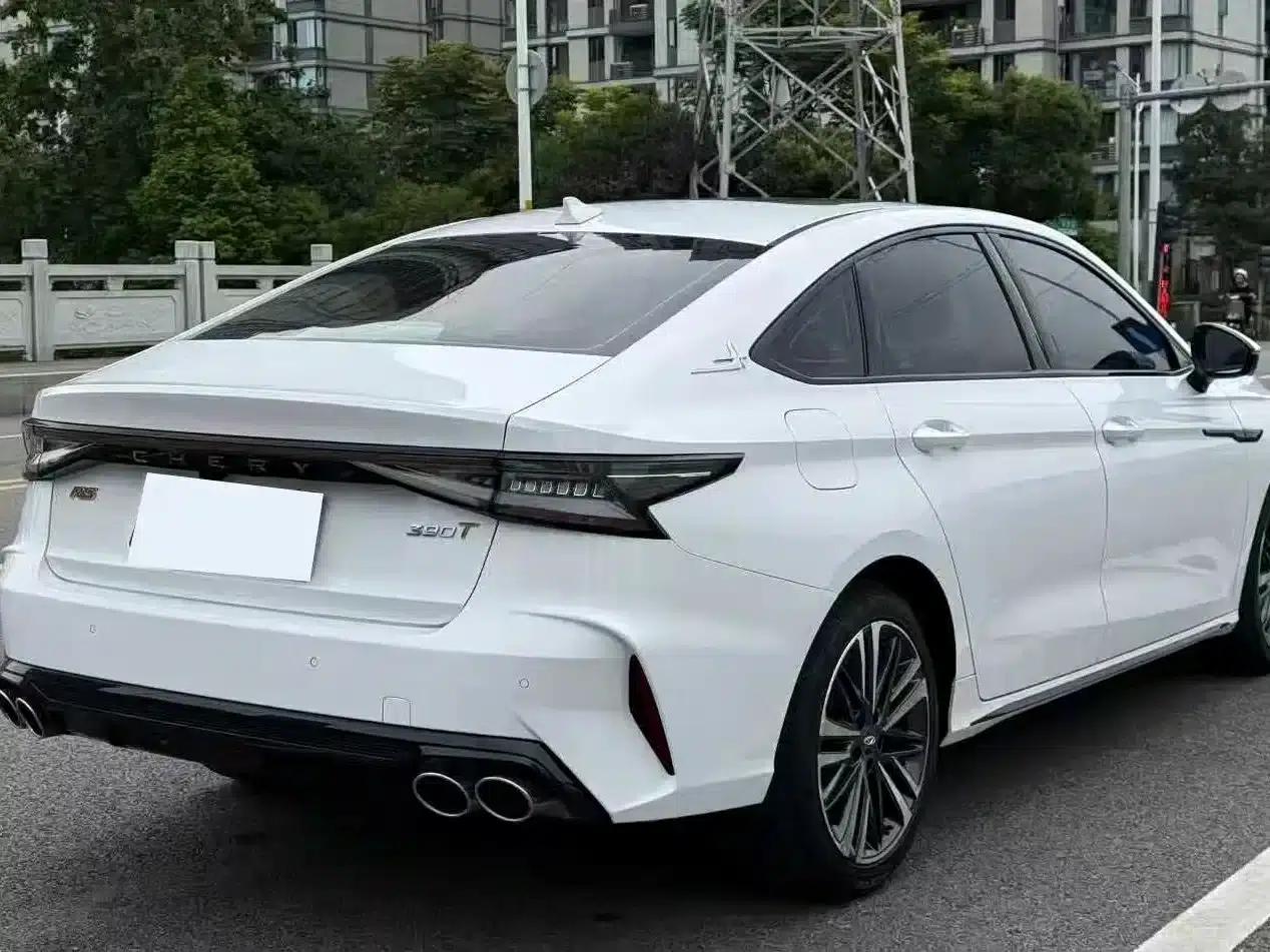 Chery Arrizo 8 2023 High-Performance Edition 2.0T DCT — миниатюра 9