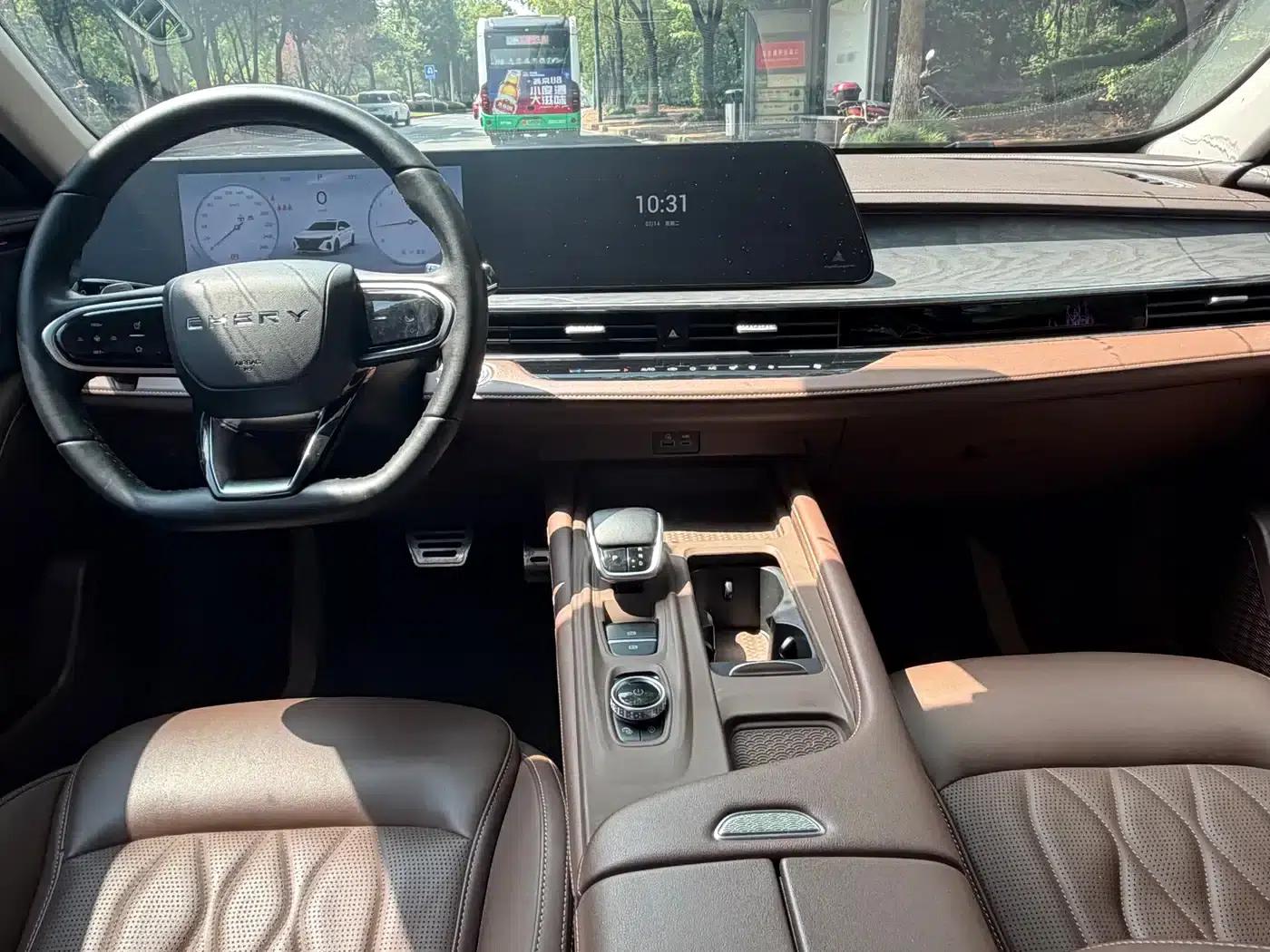 Chery Arrizo 8 2024 High-Performance Edition 2.0T DCT — миниатюра 8