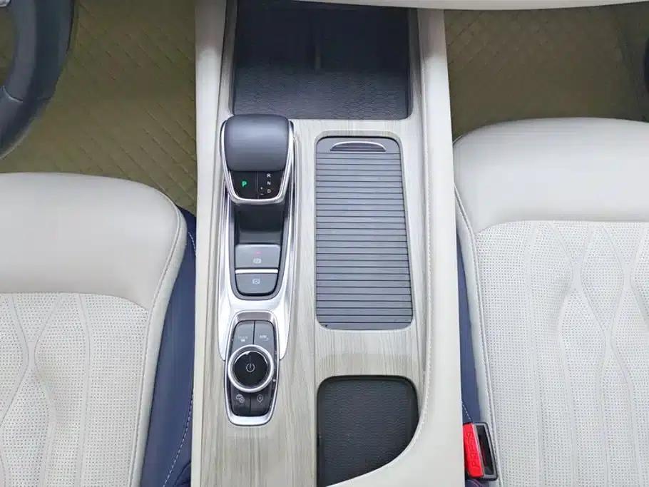Chery Arrizo 8 2022 1.6T DCT Premium — миниатюра 16