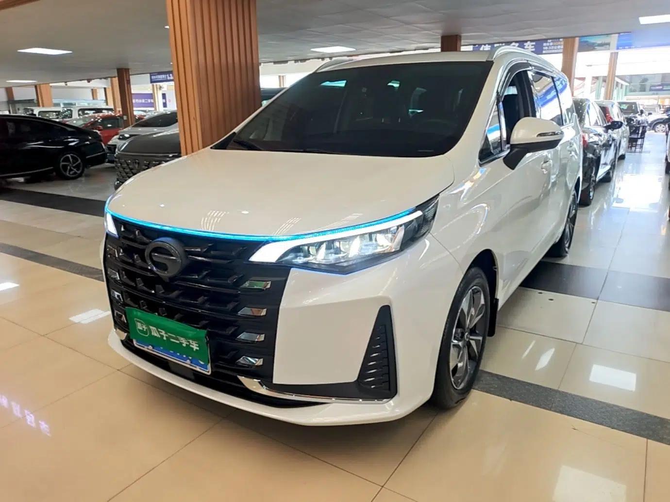 GAC Trumpchi M6 2023 PRO 270T DCT Luxury Edition — миниатюра 1