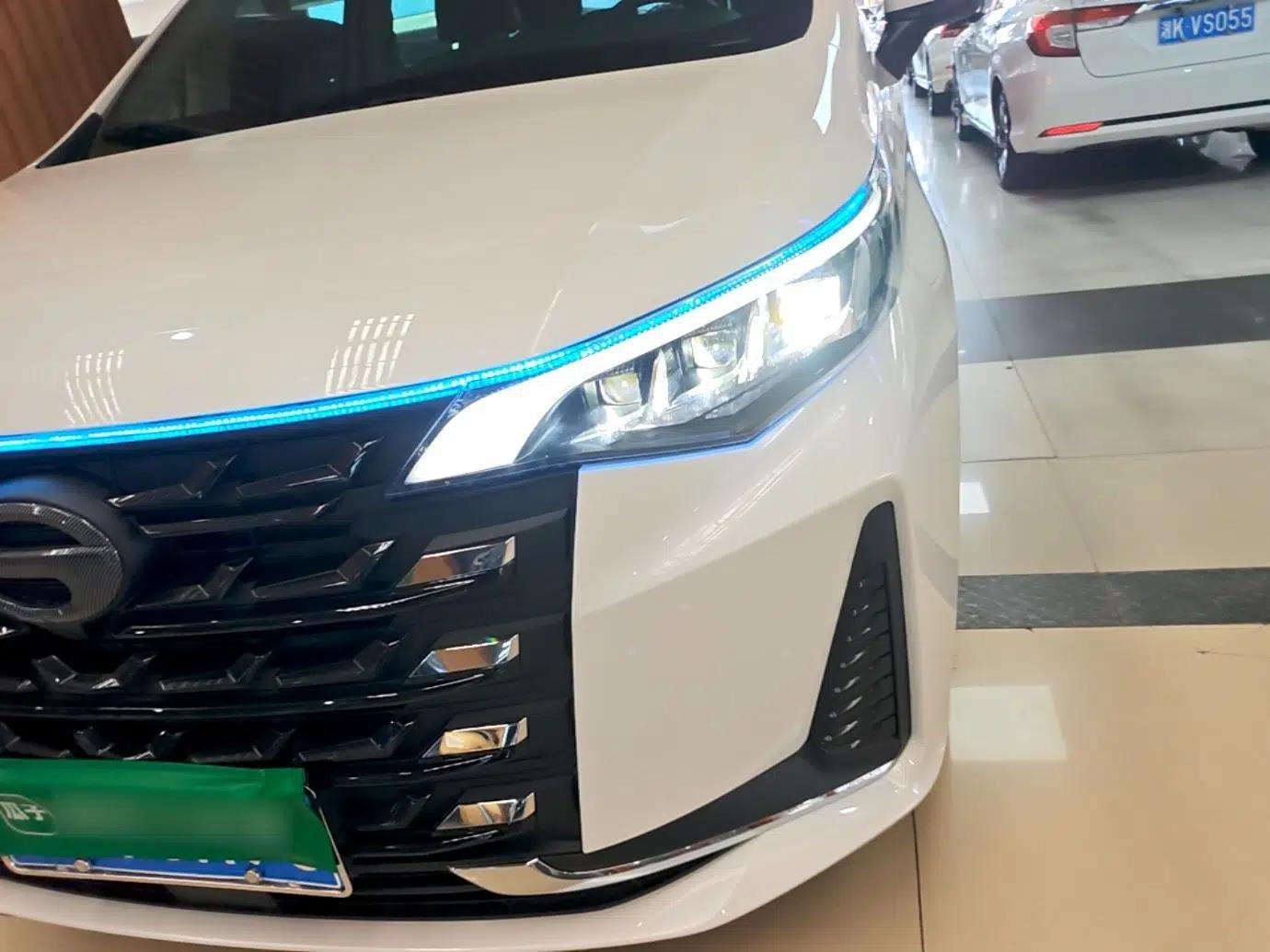 GAC Trumpchi M6 2023 PRO 270T DCT Luxury Edition — миниатюра 8